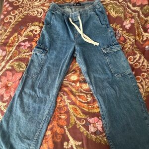 GAP Women's wide leg cargo Jeans